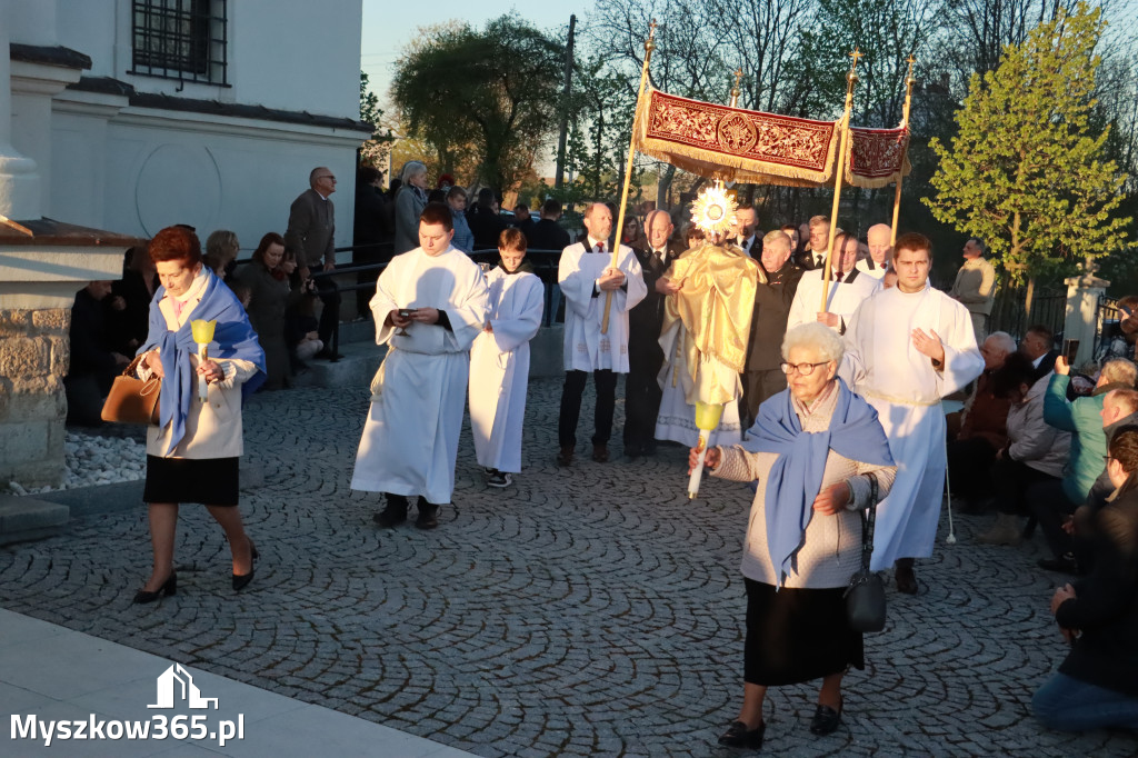 Fotorelacja I: Rezurekcja w Sanktuarium w Koziegłówkach z udziałem TURKÓW