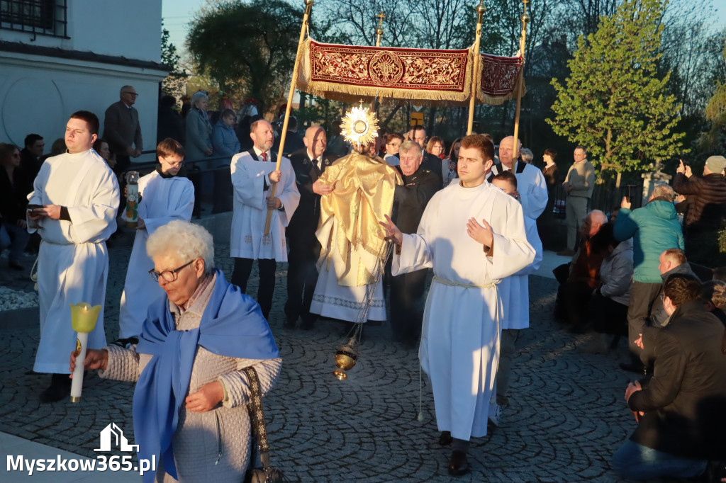 Fotorelacja I: Rezurekcja w Sanktuarium w Koziegłówkach z udziałem TURKÓW
