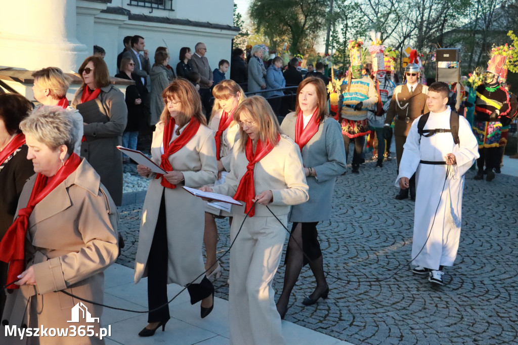Fotorelacja I: Rezurekcja w Sanktuarium w Koziegłówkach z udziałem TURKÓW
