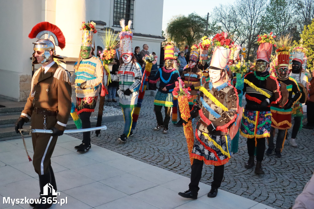 Fotorelacja I: Rezurekcja w Sanktuarium w Koziegłówkach z udziałem TURKÓW