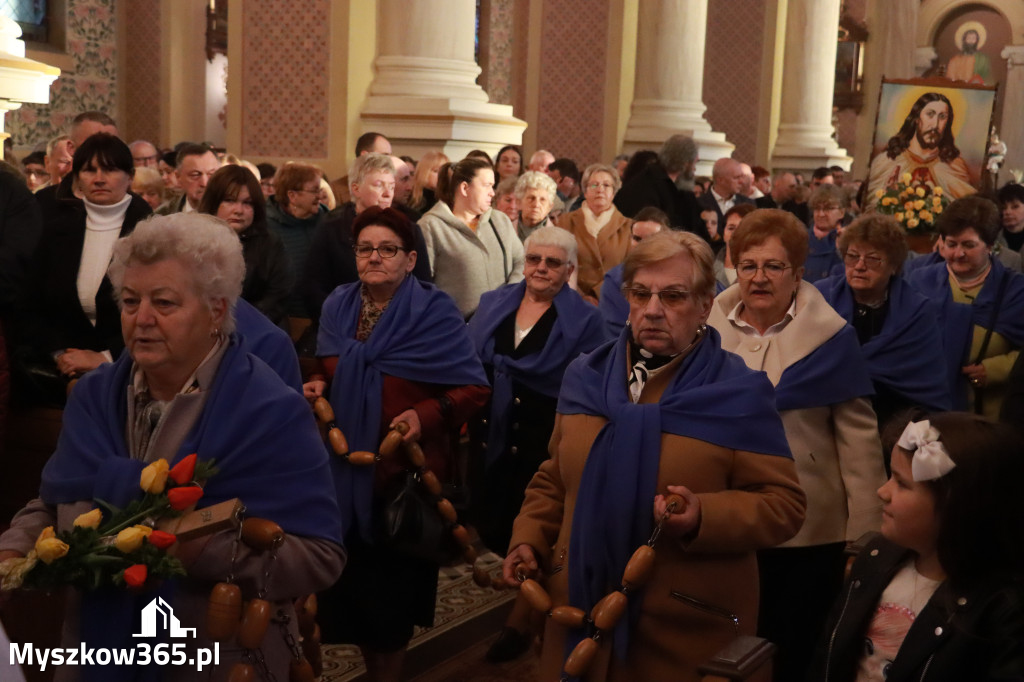 Fotorelacja II: Rezurekcja w Sanktuarium w Koziegłówkach z udziałem TURKÓW