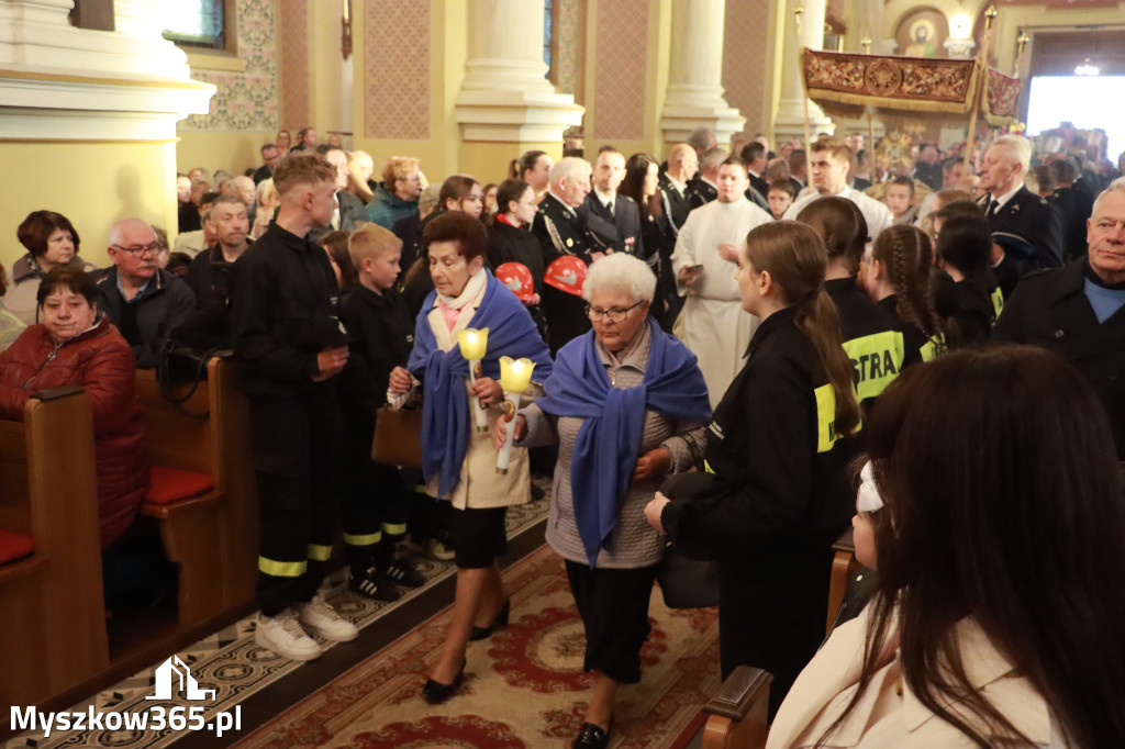 Fotorelacja II: Rezurekcja w Sanktuarium w Koziegłówkach z udziałem TURKÓW