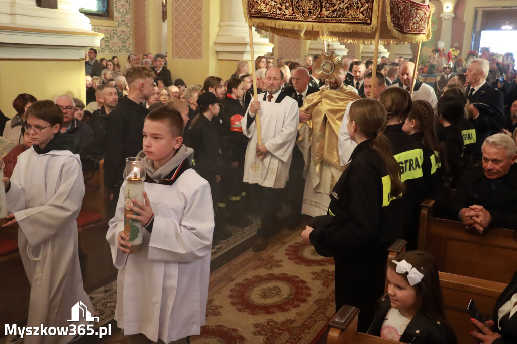 Fotorelacja II: Rezurekcja w Sanktuarium w Koziegłówkach z udziałem TURKÓW