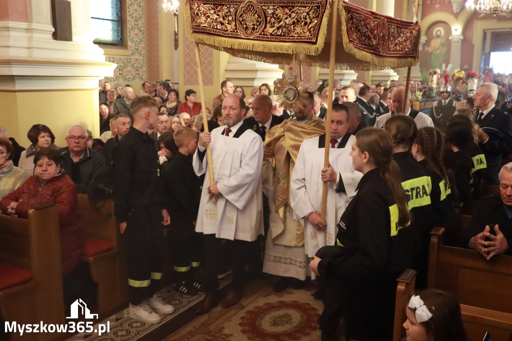 Fotorelacja II: Rezurekcja w Sanktuarium w Koziegłówkach z udziałem TURKÓW