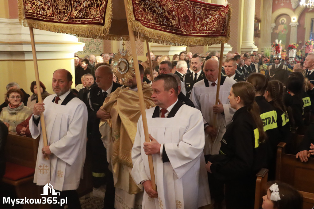 Fotorelacja II: Rezurekcja w Sanktuarium w Koziegłówkach z udziałem TURKÓW