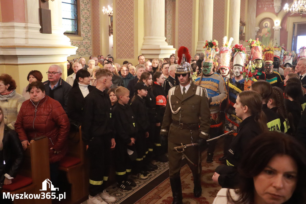 Fotorelacja II: Rezurekcja w Sanktuarium w Koziegłówkach z udziałem TURKÓW