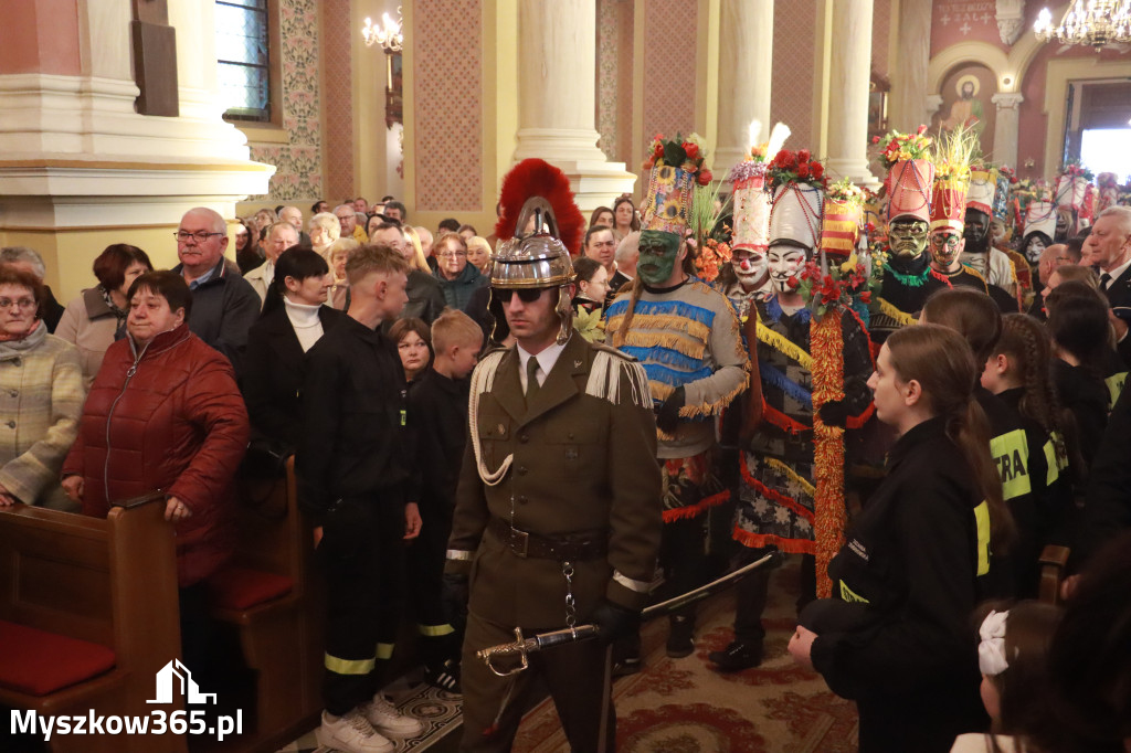 Fotorelacja II: Rezurekcja w Sanktuarium w Koziegłówkach z udziałem TURKÓW