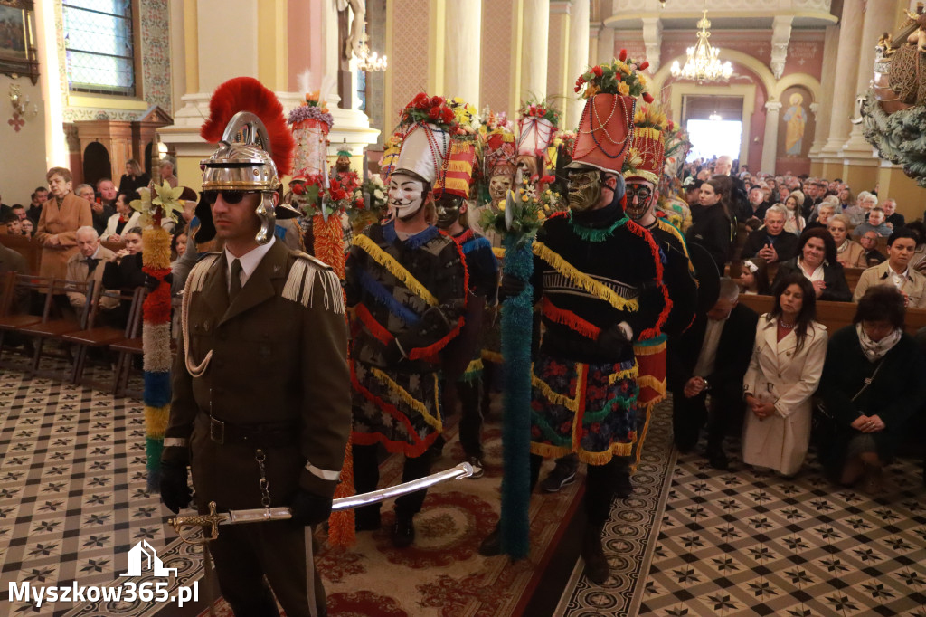 Fotorelacja II: Rezurekcja w Sanktuarium w Koziegłówkach z udziałem TURKÓW