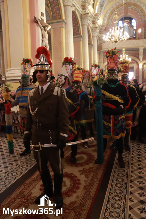 Fotorelacja II: Rezurekcja w Sanktuarium w Koziegłówkach z udziałem TURKÓW