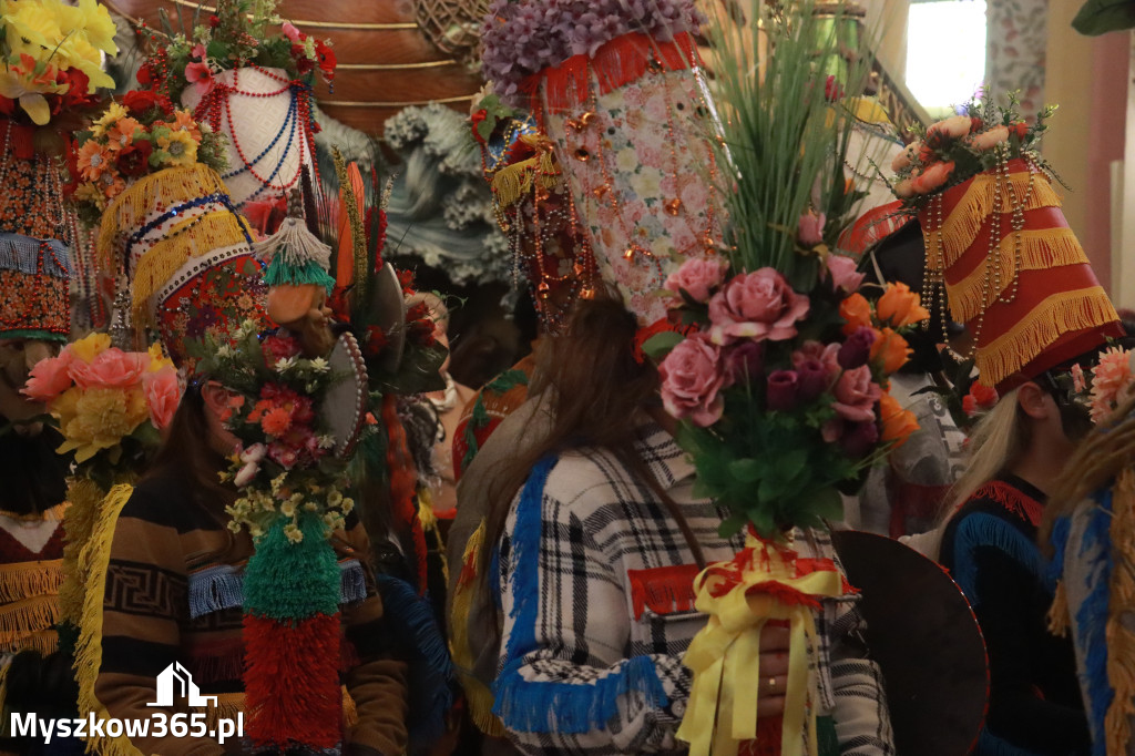 Fotorelacja II: Rezurekcja w Sanktuarium w Koziegłówkach z udziałem TURKÓW
