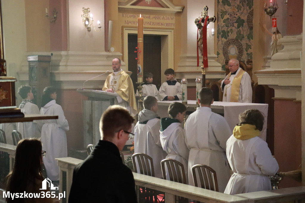 Fotorelacja II: Rezurekcja w Sanktuarium w Koziegłówkach z udziałem TURKÓW