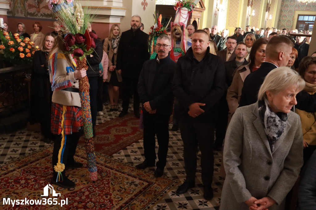 Fotorelacja II: Rezurekcja w Sanktuarium w Koziegłówkach z udziałem TURKÓW