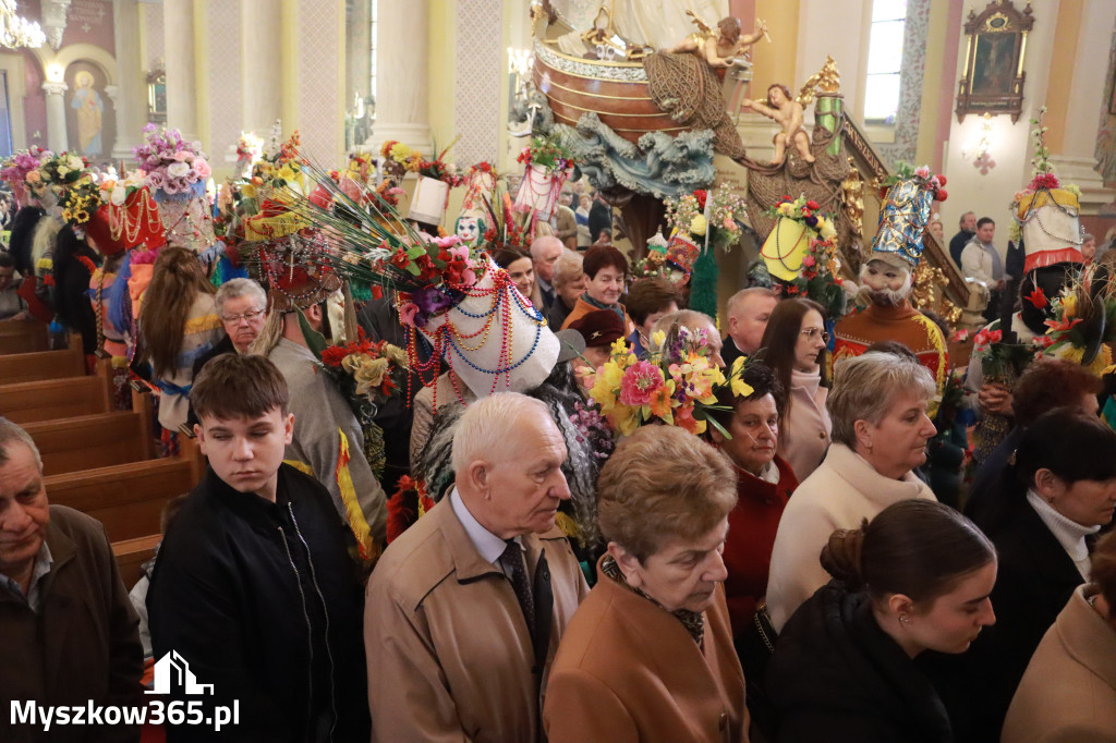 Fotorelacja II: Rezurekcja w Sanktuarium w Koziegłówkach z udziałem TURKÓW