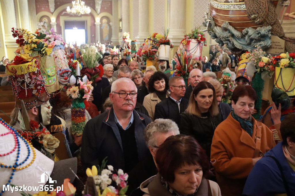 Fotorelacja II: Rezurekcja w Sanktuarium w Koziegłówkach z udziałem TURKÓW