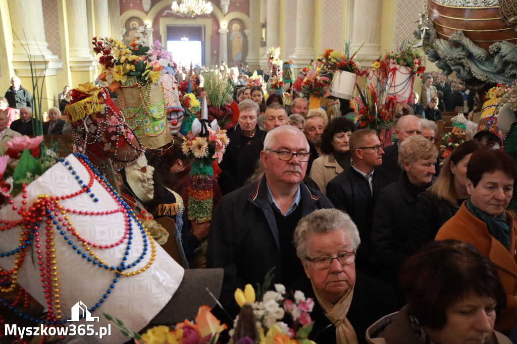 Fotorelacja II: Rezurekcja w Sanktuarium w Koziegłówkach z udziałem TURKÓW