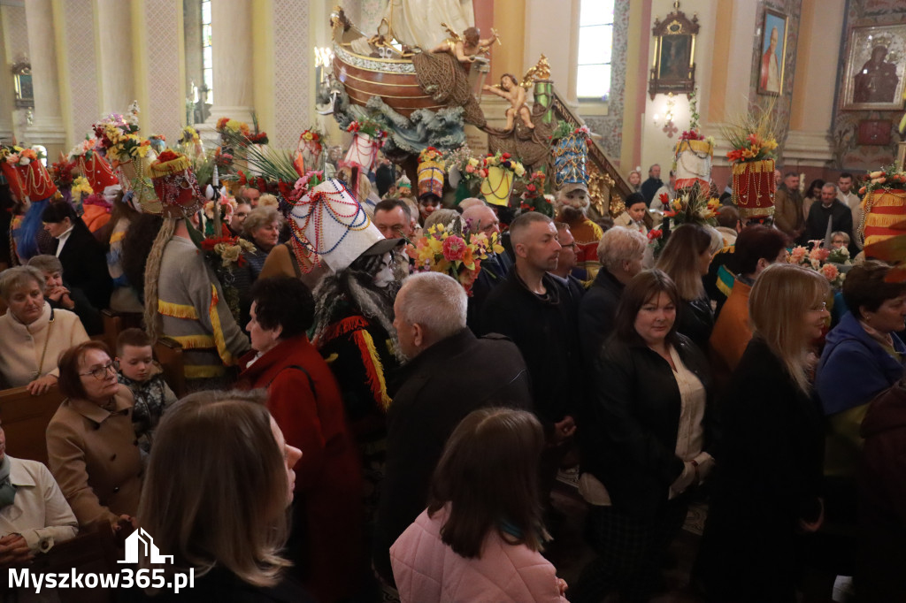 Fotorelacja II: Rezurekcja w Sanktuarium w Koziegłówkach z udziałem TURKÓW