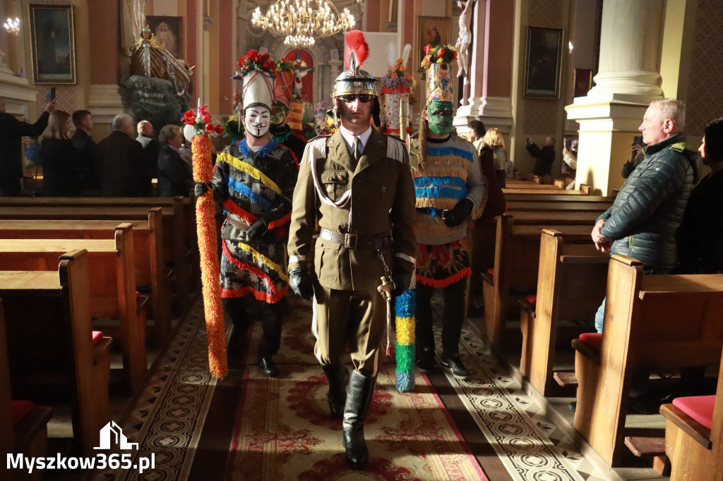 Fotorelacja II: Rezurekcja w Sanktuarium w Koziegłówkach z udziałem TURKÓW