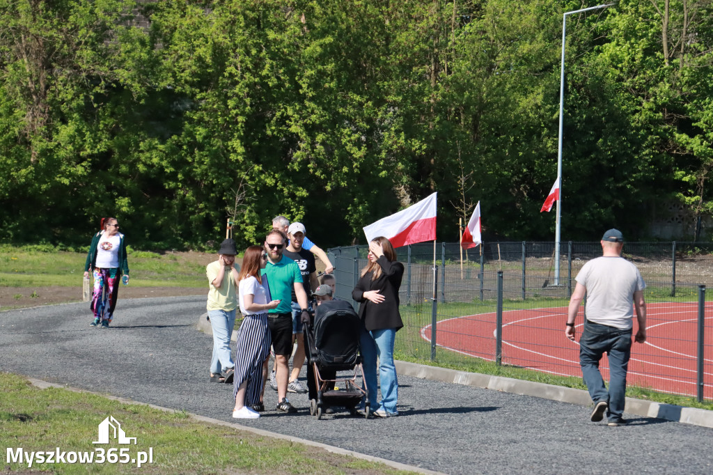 Fotorelacja: Święto Pracy i rocznica wstąpienia do UE - Majówka w Myszkowie