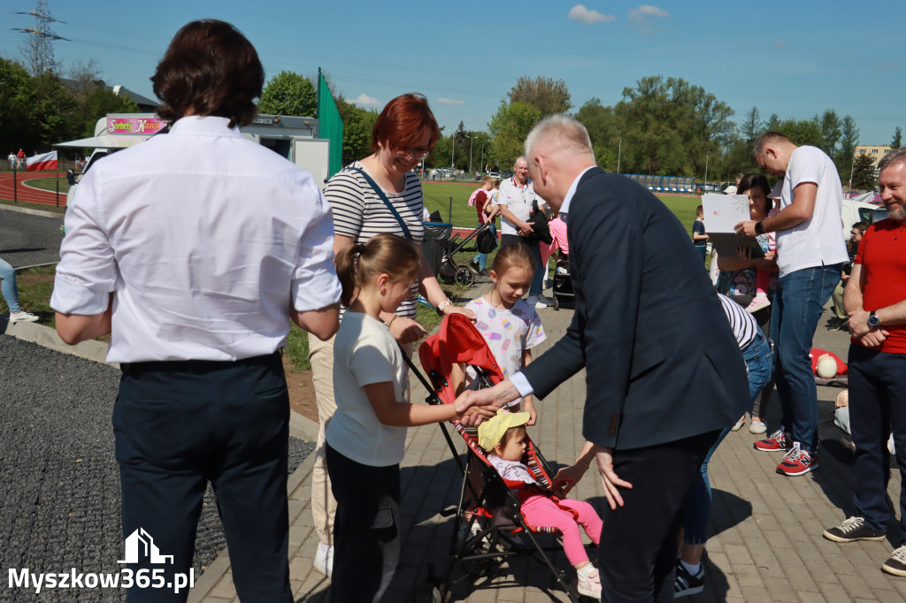 Fotorelacja: Święto Pracy i rocznica wstąpienia do UE - Majówka w Myszkowie