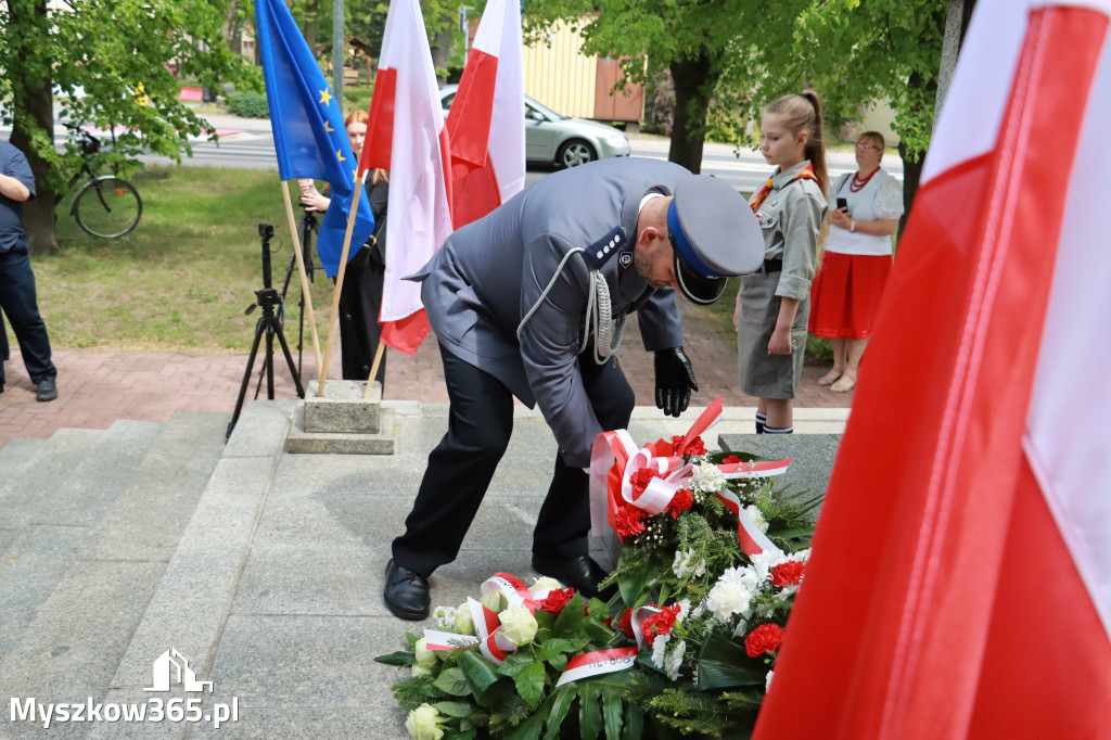 Fotorelacja: Gminne Obchody Święta Konstytucji i Dnia Strażaka w Poraju