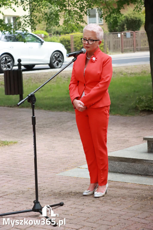 Fotorelacja: Gminne Obchody Święta Konstytucji i Dnia Strażaka w Poraju