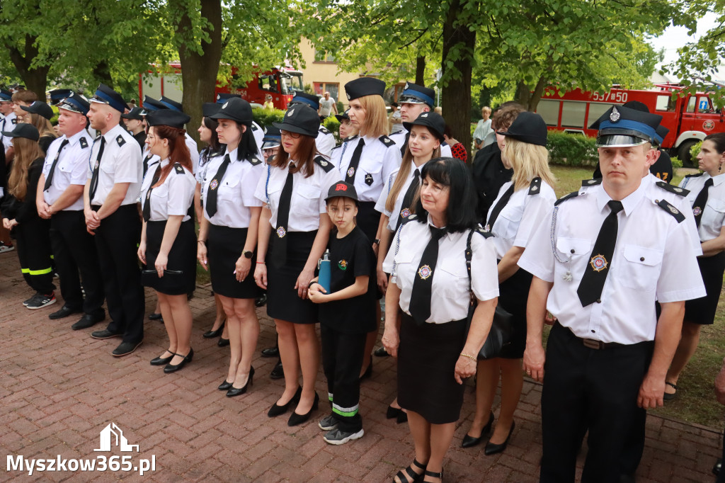 Fotorelacja: Gminne Obchody Święta Konstytucji i Dnia Strażaka w Poraju