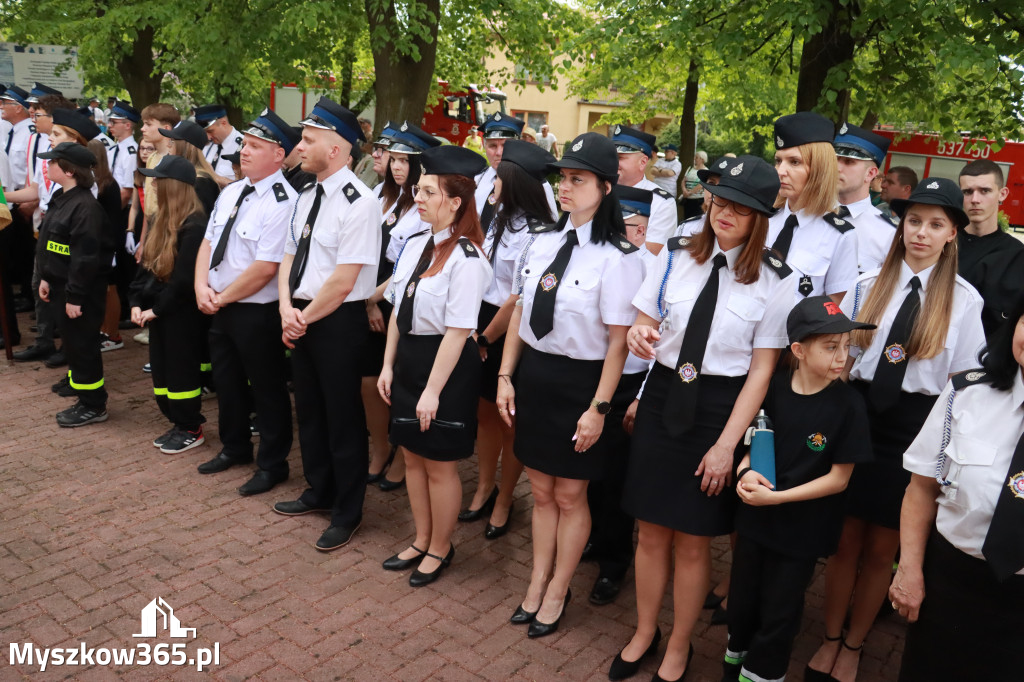 Fotorelacja: Gminne Obchody Święta Konstytucji i Dnia Strażaka w Poraju