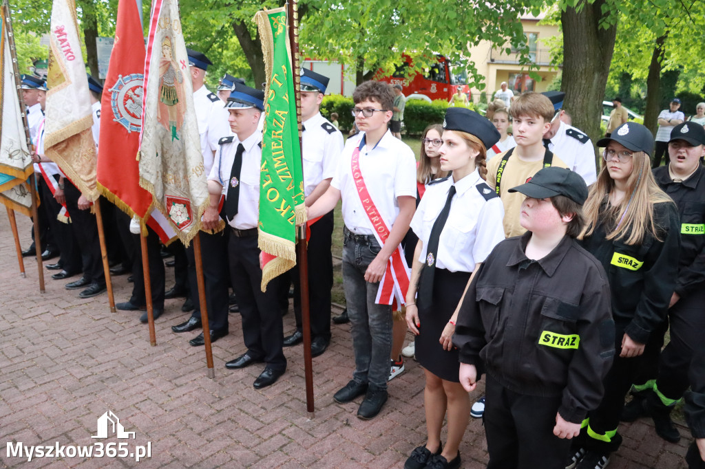 Fotorelacja: Gminne Obchody Święta Konstytucji i Dnia Strażaka w Poraju
