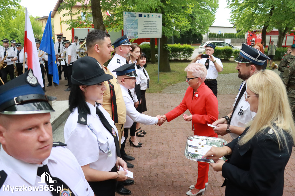 Fotorelacja: Gminne Obchody Święta Konstytucji i Dnia Strażaka w Poraju