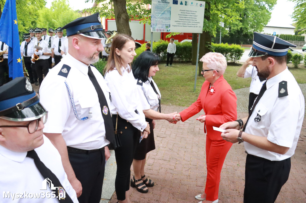 Fotorelacja: Gminne Obchody Święta Konstytucji i Dnia Strażaka w Poraju