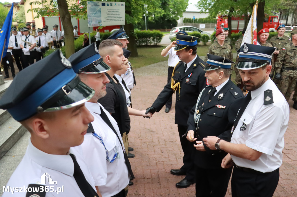 Fotorelacja: Gminne Obchody Święta Konstytucji i Dnia Strażaka w Poraju