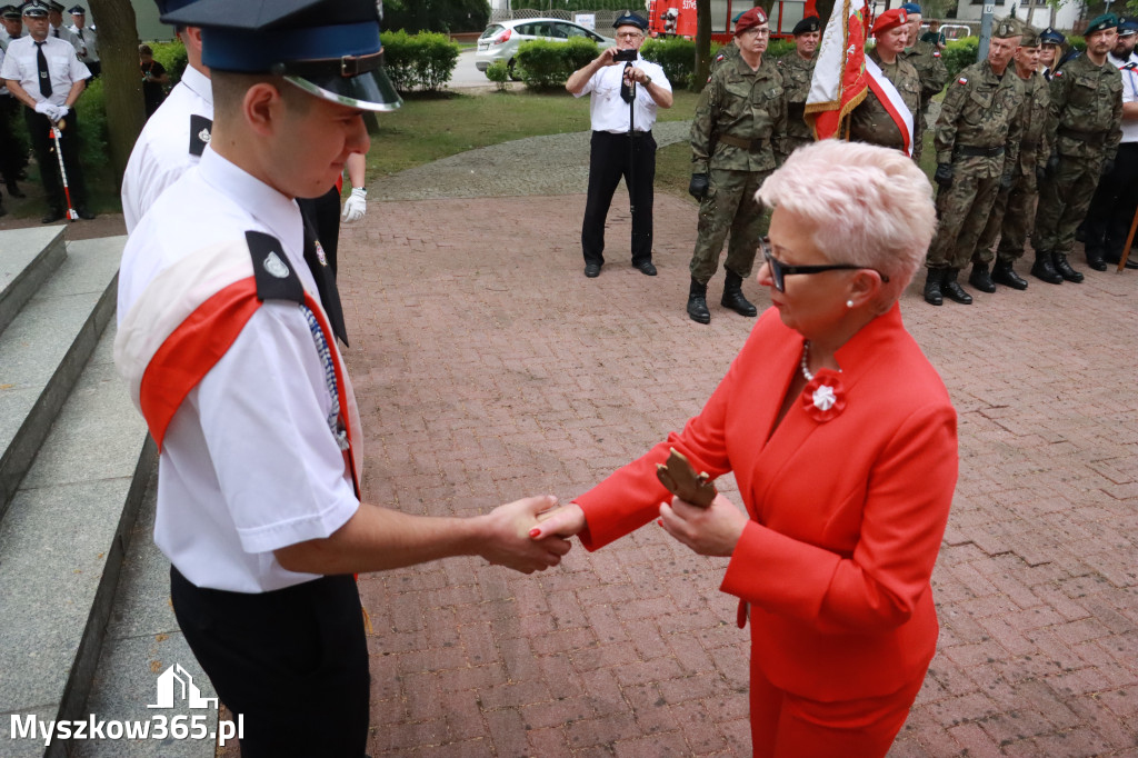 Fotorelacja: Gminne Obchody Święta Konstytucji i Dnia Strażaka w Poraju