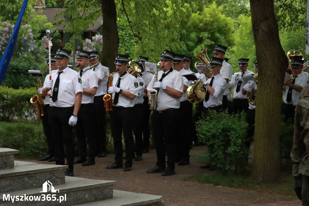 Fotorelacja: Gminne Obchody Święta Konstytucji i Dnia Strażaka w Poraju