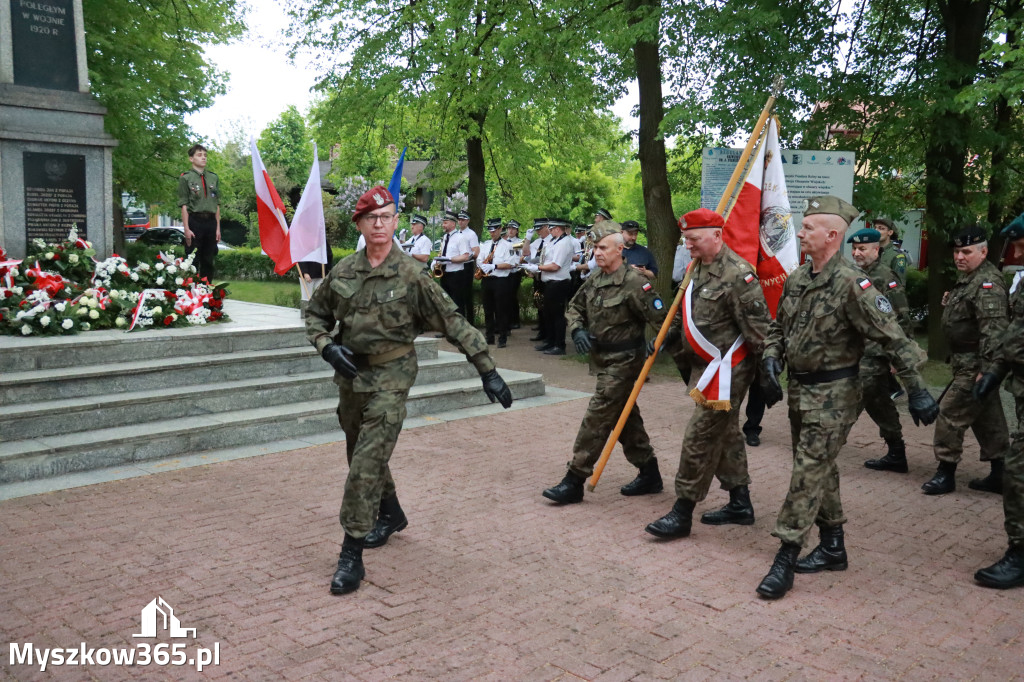 Fotorelacja: Gminne Obchody Święta Konstytucji i Dnia Strażaka w Poraju