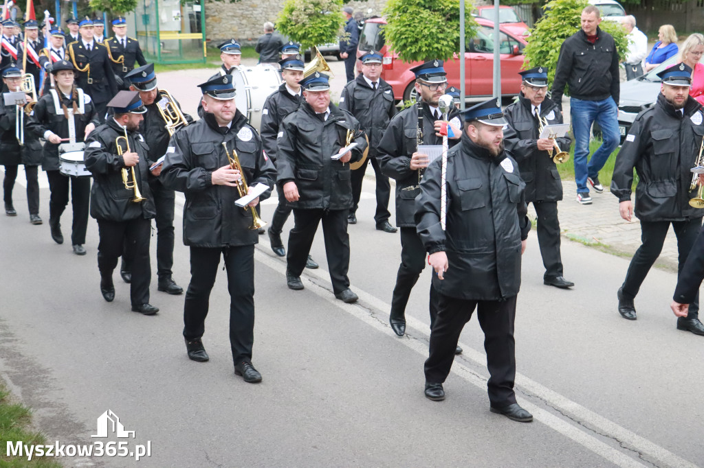 Fotorelacja: Pielgrzymka Rodzin Strażackich do Sanktuarium w Leśniowie