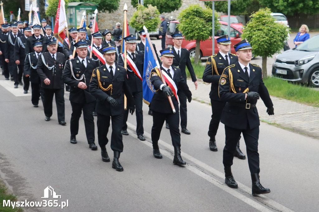 Fotorelacja: Pielgrzymka Rodzin Strażackich do Sanktuarium w Leśniowie