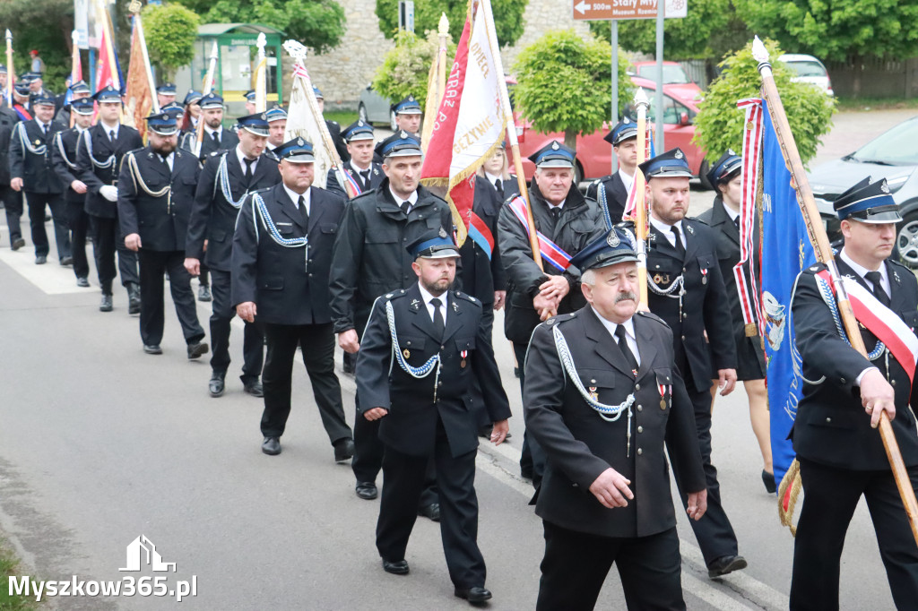 Fotorelacja: Pielgrzymka Rodzin Strażackich do Sanktuarium w Leśniowie