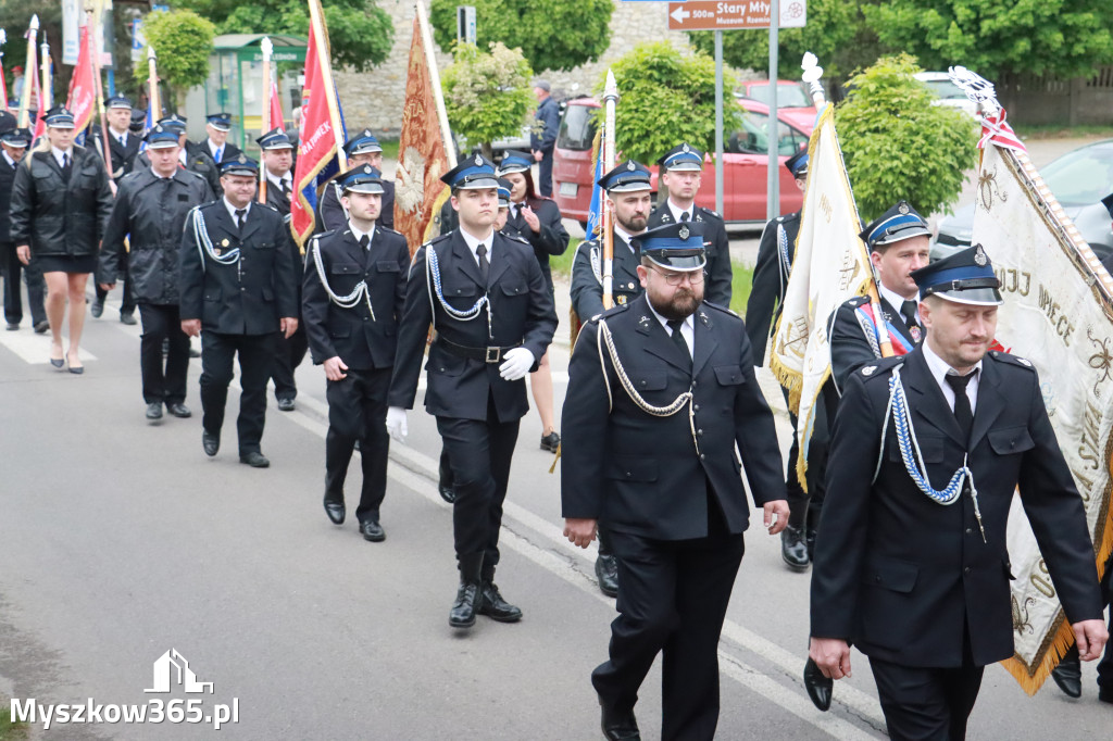 Fotorelacja: Pielgrzymka Rodzin Strażackich do Sanktuarium w Leśniowie