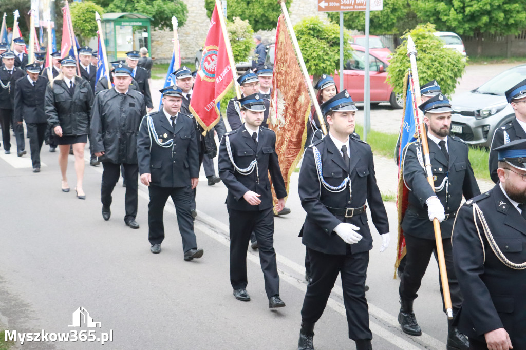 Fotorelacja: Pielgrzymka Rodzin Strażackich do Sanktuarium w Leśniowie