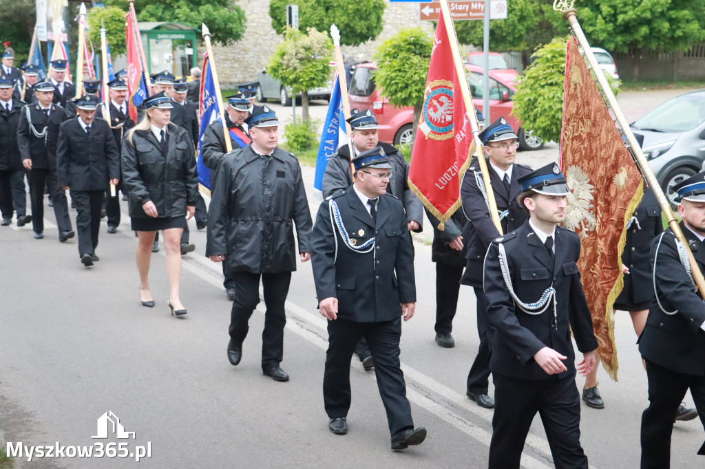 Fotorelacja: Pielgrzymka Rodzin Strażackich do Sanktuarium w Leśniowie