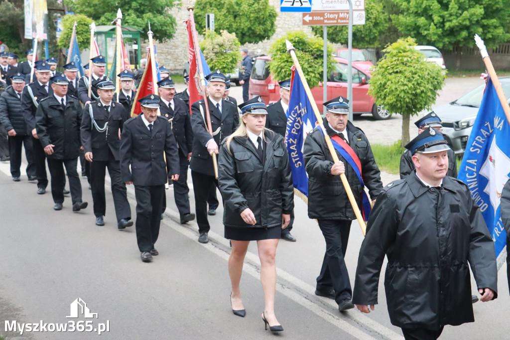 Fotorelacja: Pielgrzymka Rodzin Strażackich do Sanktuarium w Leśniowie