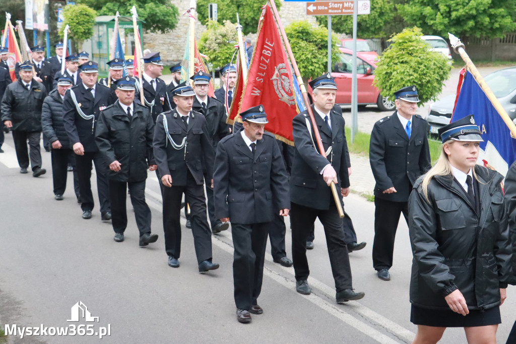 Fotorelacja: Pielgrzymka Rodzin Strażackich do Sanktuarium w Leśniowie