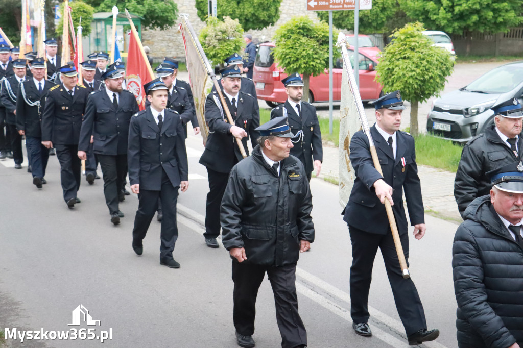 Fotorelacja: Pielgrzymka Rodzin Strażackich do Sanktuarium w Leśniowie