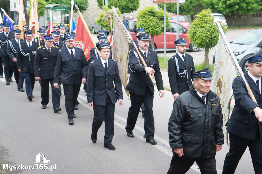 Fotorelacja: Pielgrzymka Rodzin Strażackich do Sanktuarium w Leśniowie
