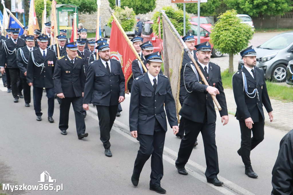 Fotorelacja: Pielgrzymka Rodzin Strażackich do Sanktuarium w Leśniowie