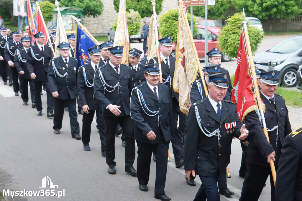Fotorelacja: Pielgrzymka Rodzin Strażackich do Sanktuarium w Leśniowie