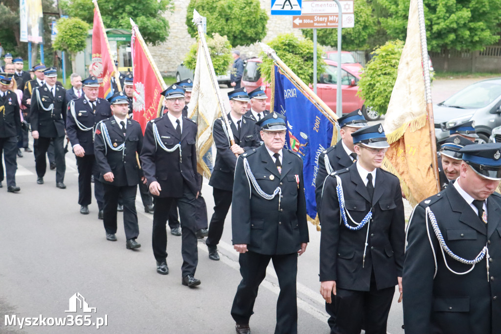 Fotorelacja: Pielgrzymka Rodzin Strażackich do Sanktuarium w Leśniowie