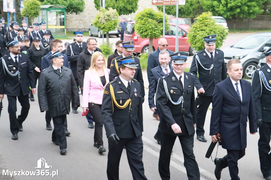 Fotorelacja: Pielgrzymka Rodzin Strażackich do Sanktuarium w Leśniowie