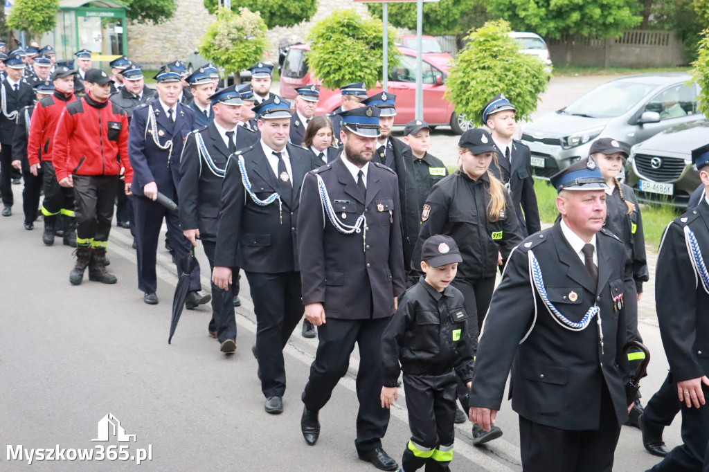 Fotorelacja: Pielgrzymka Rodzin Strażackich do Sanktuarium w Leśniowie