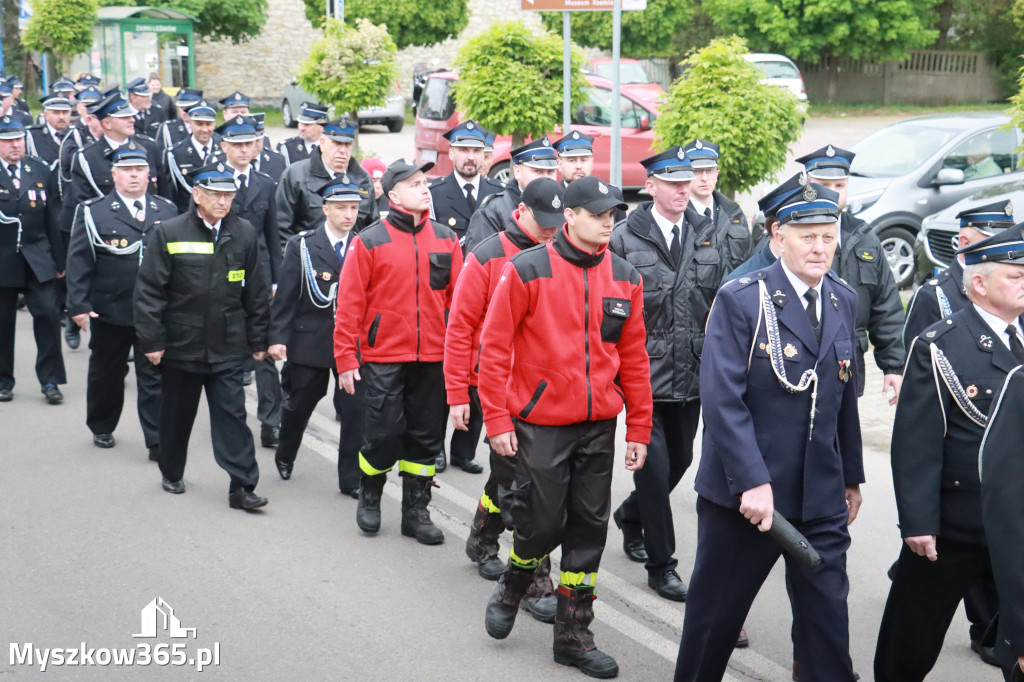 Fotorelacja: Pielgrzymka Rodzin Strażackich do Sanktuarium w Leśniowie